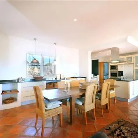 Sleeps 8 Pool Air Con Wifi Villa Vale do Lobo