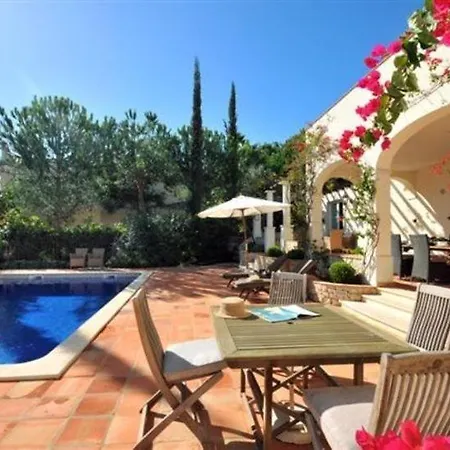 Sleeps 8 Pool Air Con Wifi Vale do Lobo